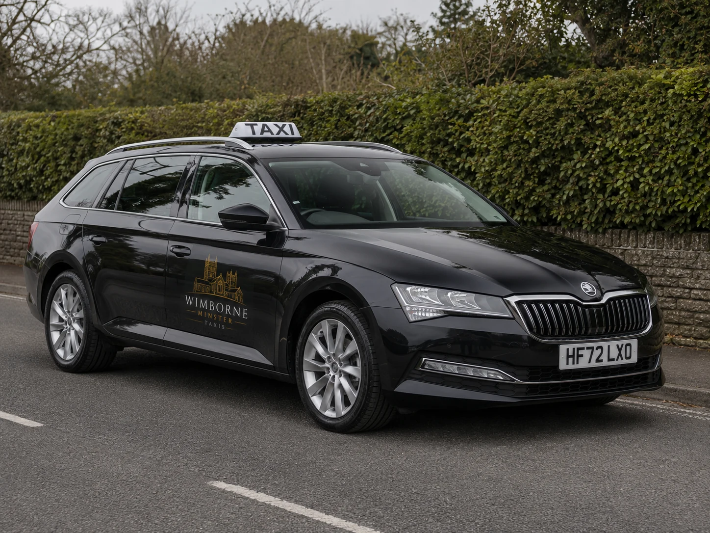 Standard / 5-seat taxi