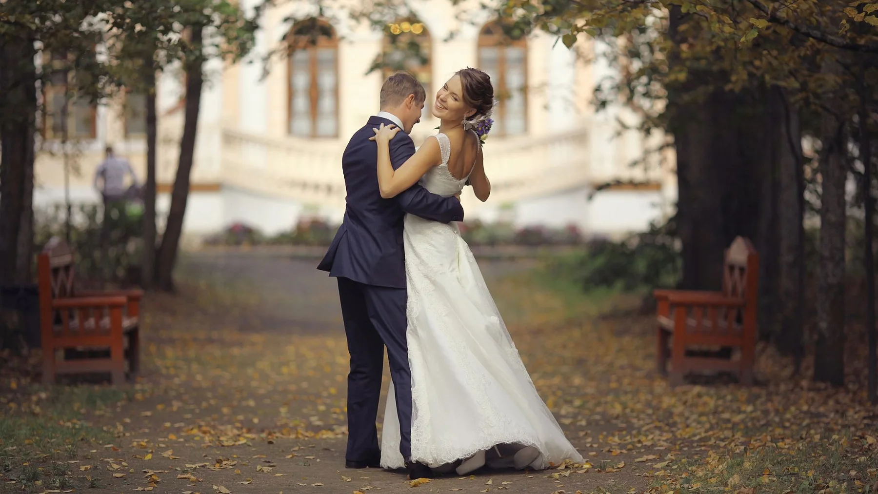Wedding couple for Merley House taxi transport